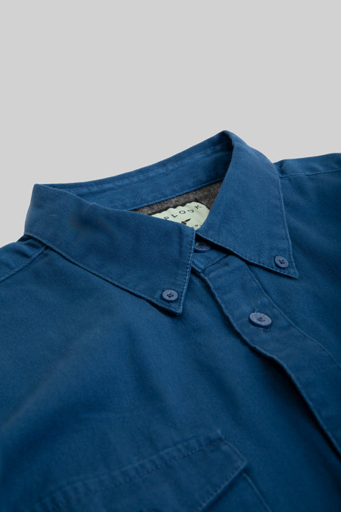 Causal Wear Long-Sleeved Shirt With Two Patch pockets in Navy