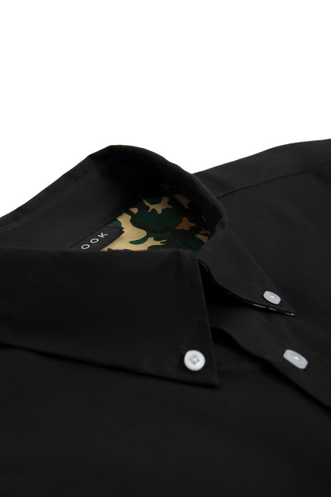 Button Down Long-Sleeved Shirt with Camo Details in black Colour - Toplook London