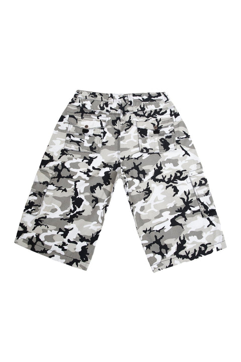 Camo Outdoor Shorts in off-white - Toplook London